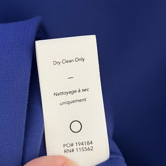 Welcome to my closet! - Picture 12 of 12